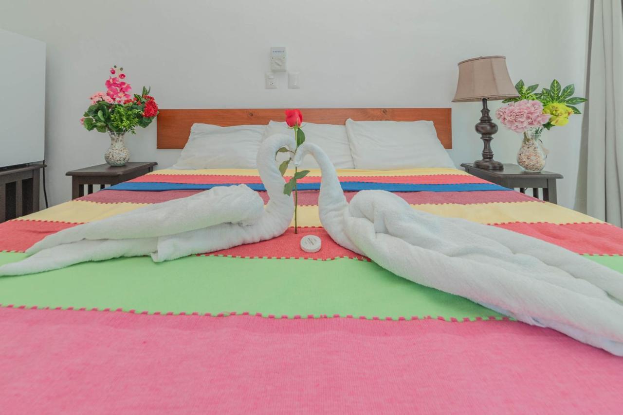 Hotel La Triguena Isla Mujeres Dış mekan fotoğraf